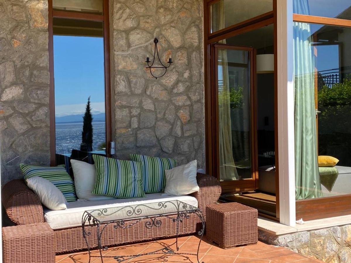 Villa Lovran - 150M To The Beach - Infinity Pool - Incredible Sea View - Fitness Room Zewnętrze zdjęcie