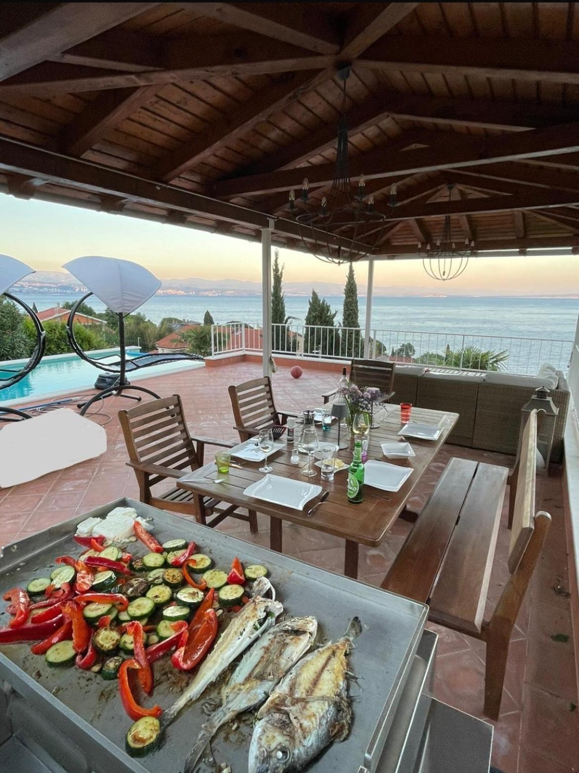 Villa Lovran - 150M To The Beach - Infinity Pool - Incredible Sea View - Fitness Room Zewnętrze zdjęcie